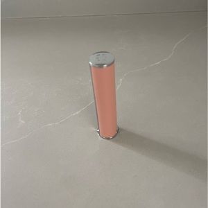 Givenchy Rose Perfecto Lip Balm 001